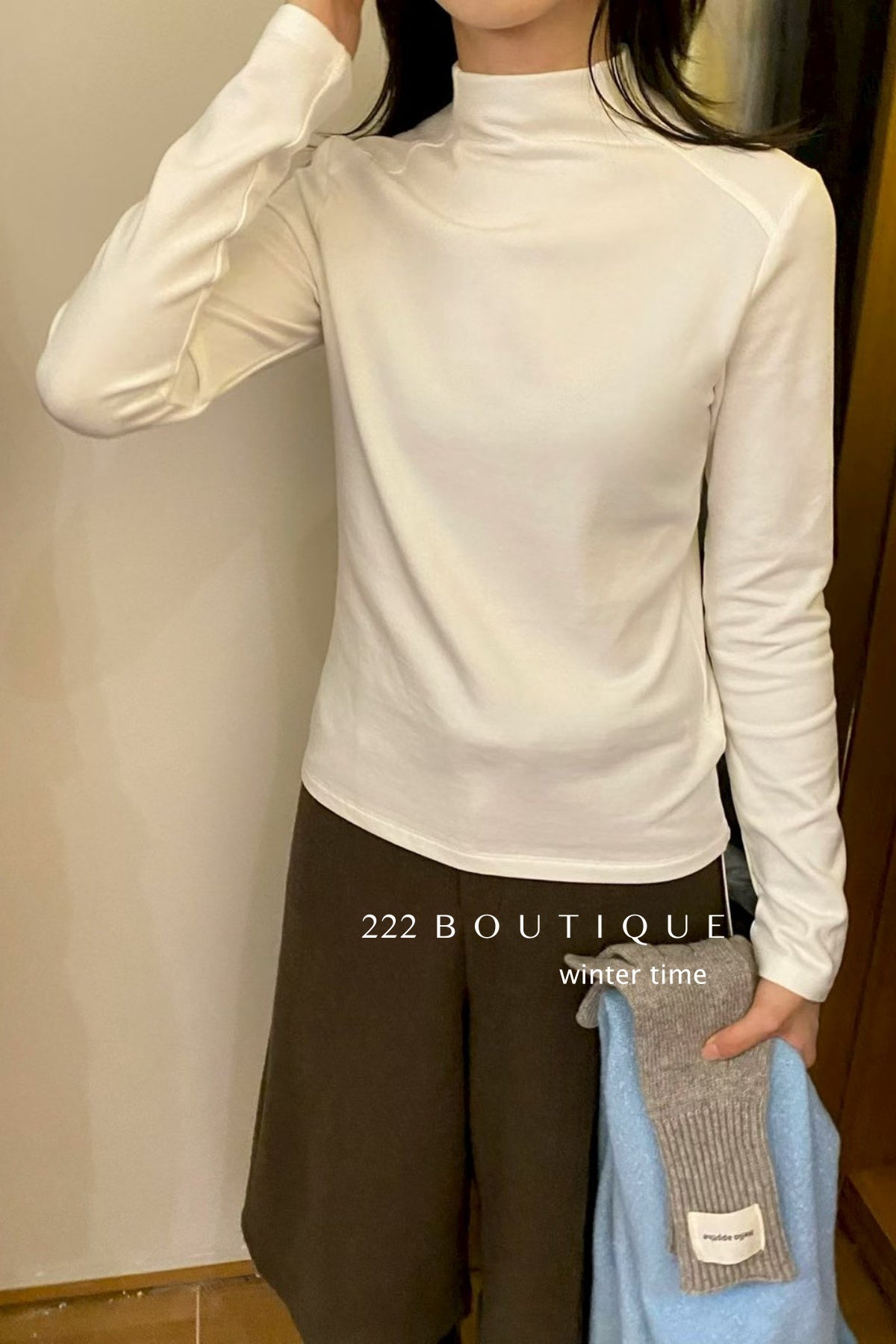 20a53 Thermal mock-neck top (3 cm collar)