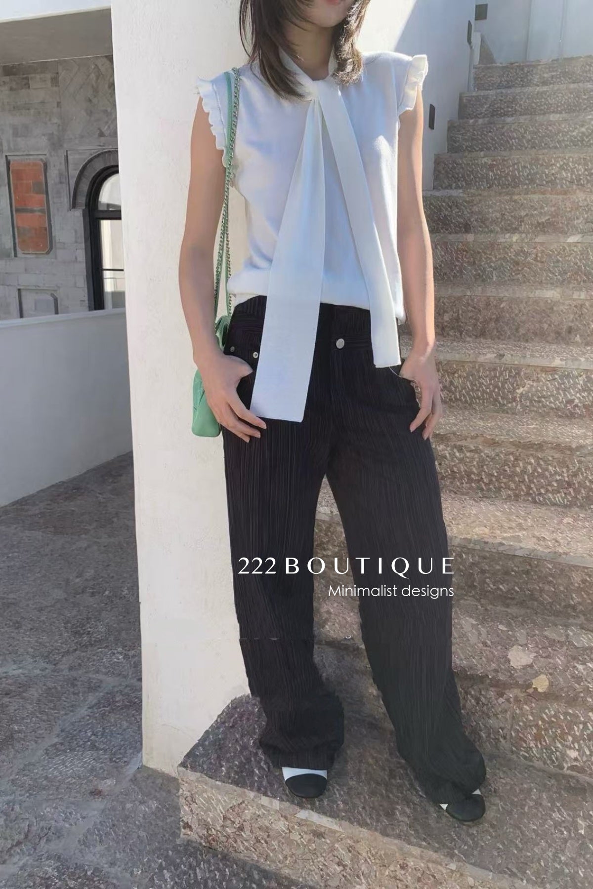 12a5 Sleeveless bow-tie blouse – lightweight crepe
