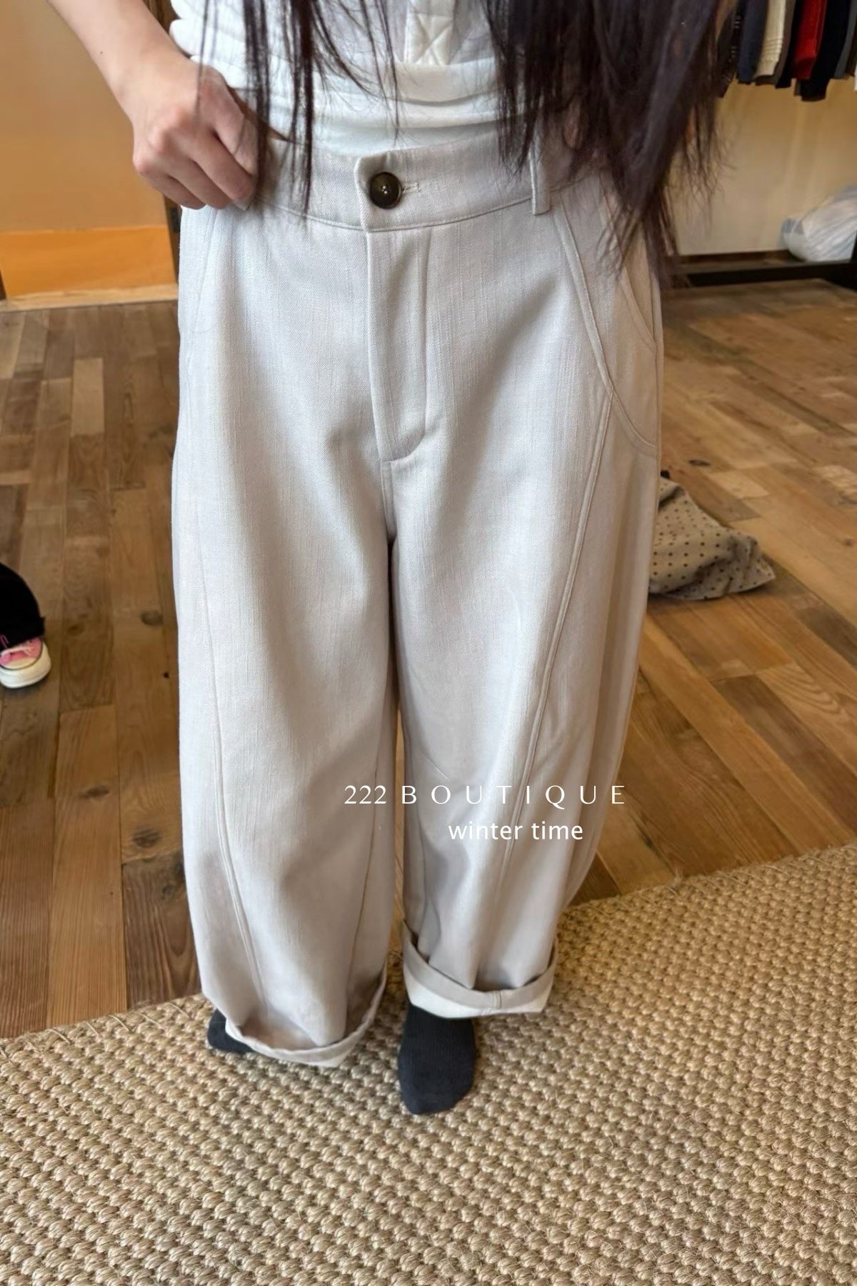 18q39 Basic cream baggy wool pants