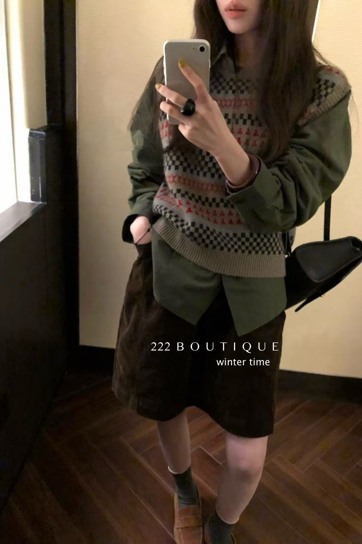 19a77 Patterned knit vest