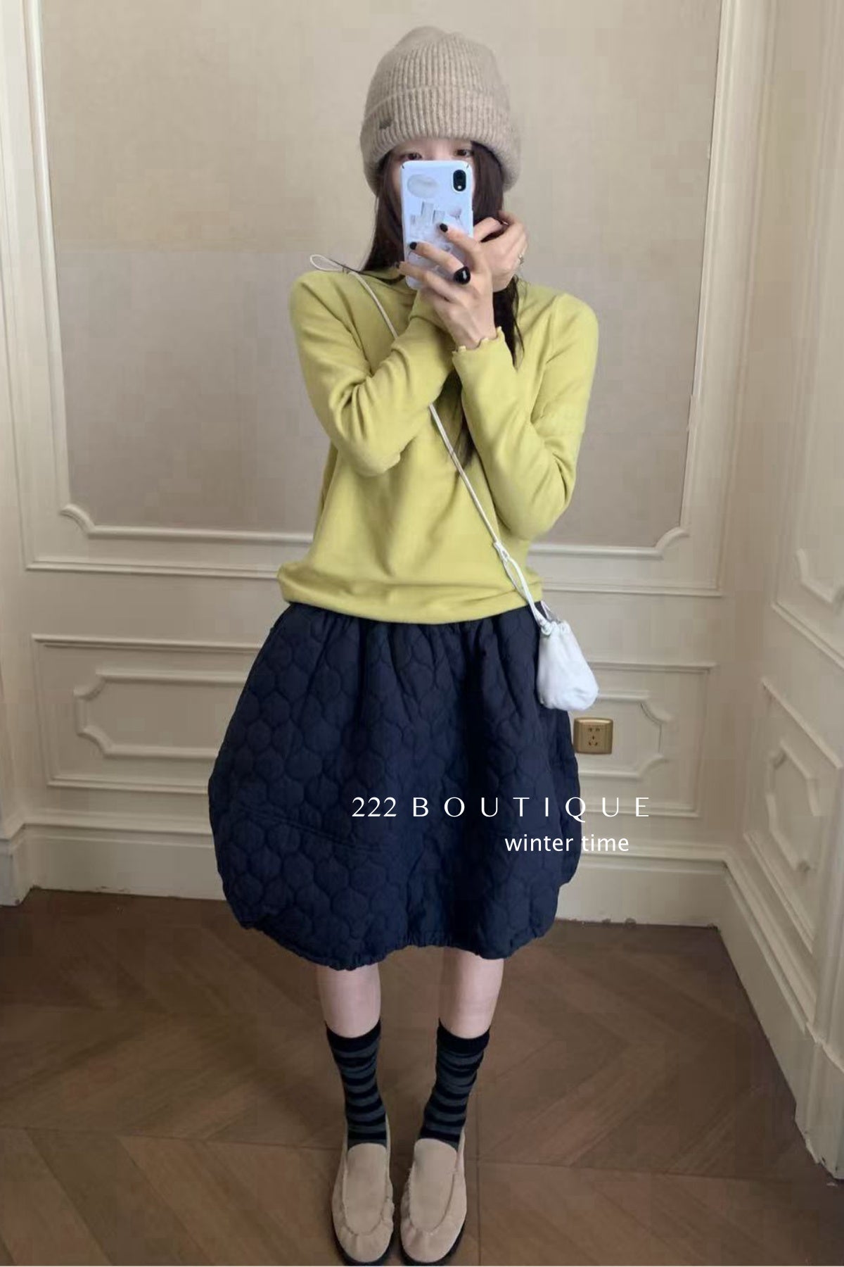 19v15 Short puffer skirt