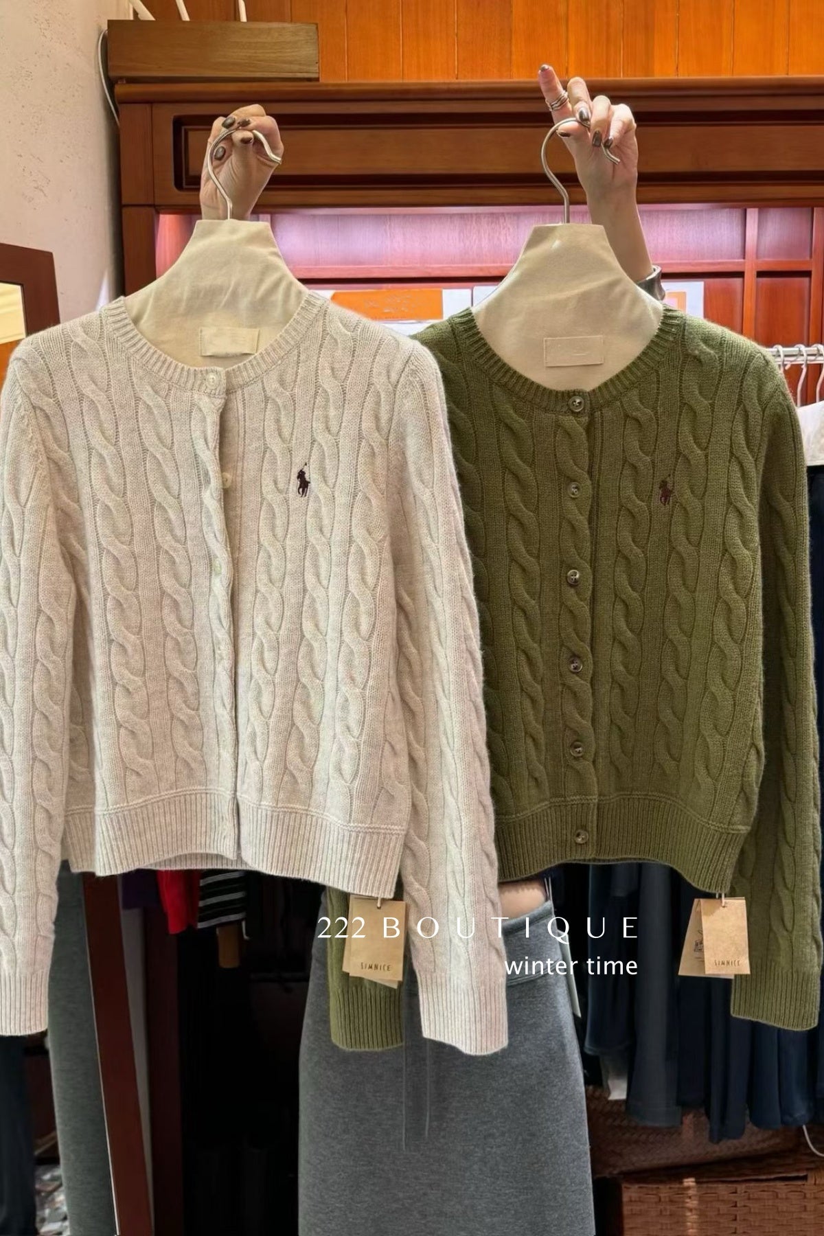 18a98 Cashmere cable-knit cardigan