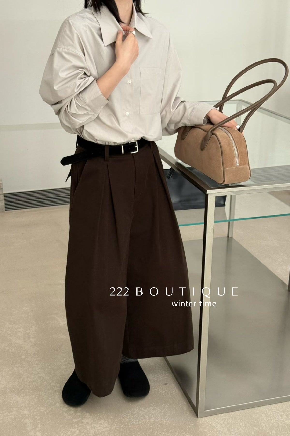 20q14 Wool–khaki blend cropped trousers with belt
