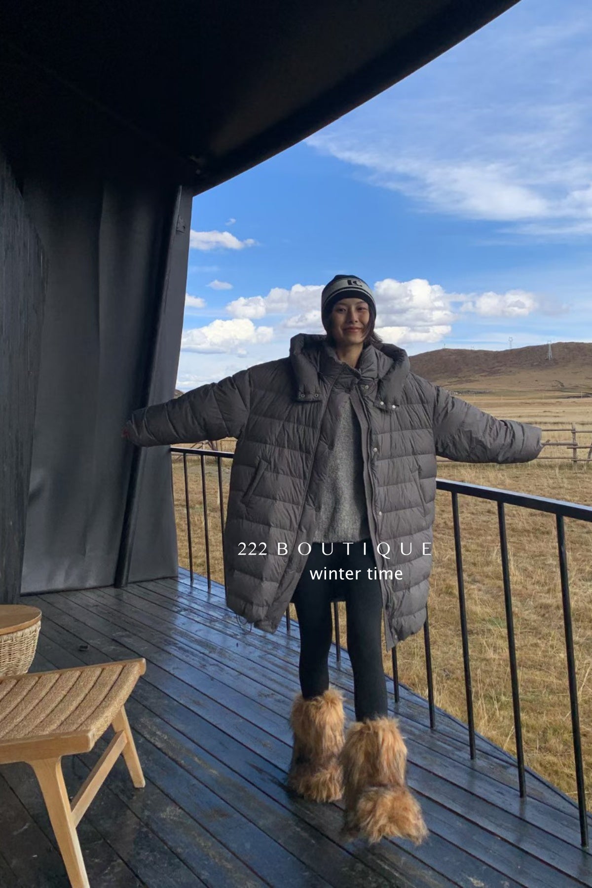 19a58 Long hooded puffer coat