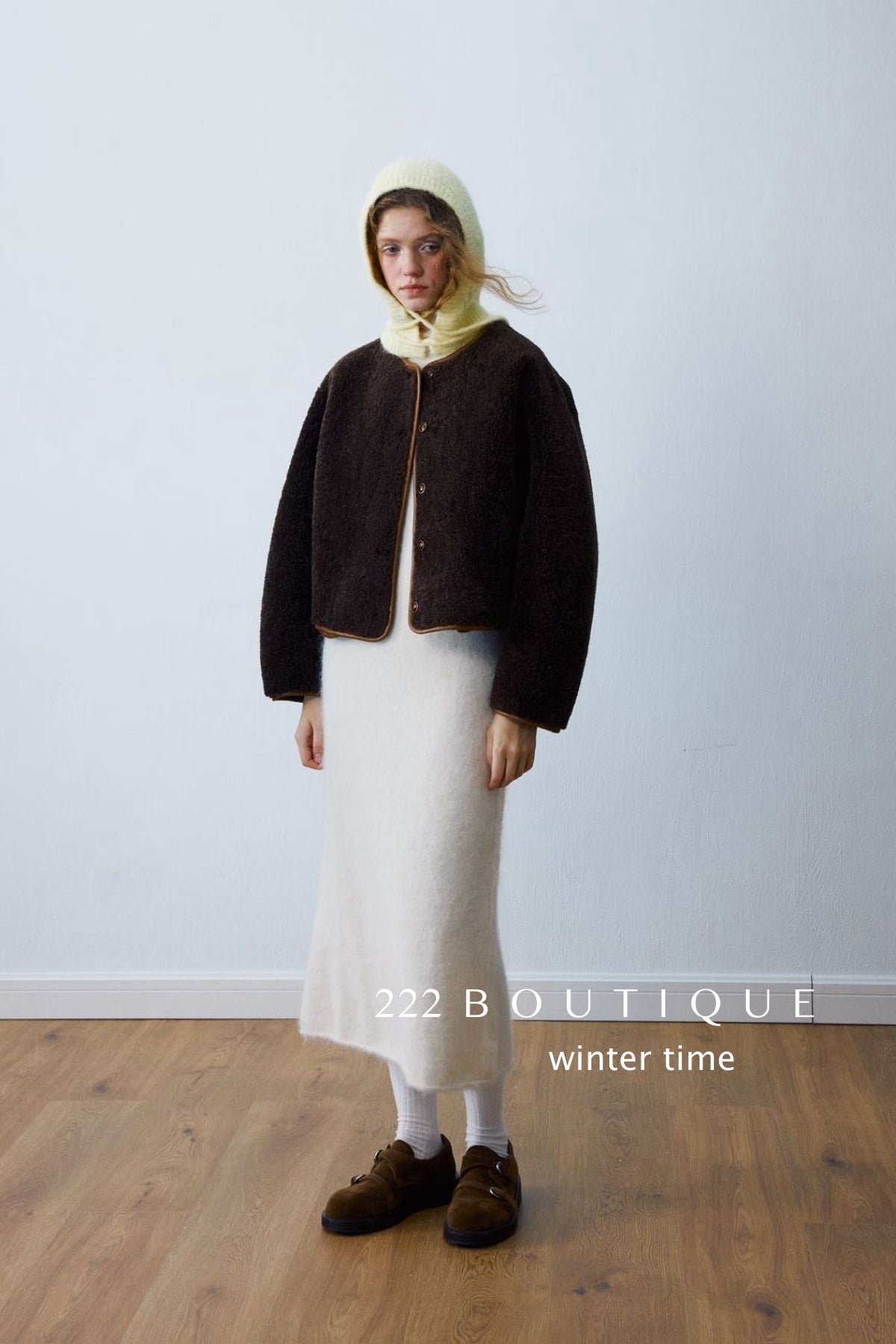 19a74 Reversible fur–suede jacket