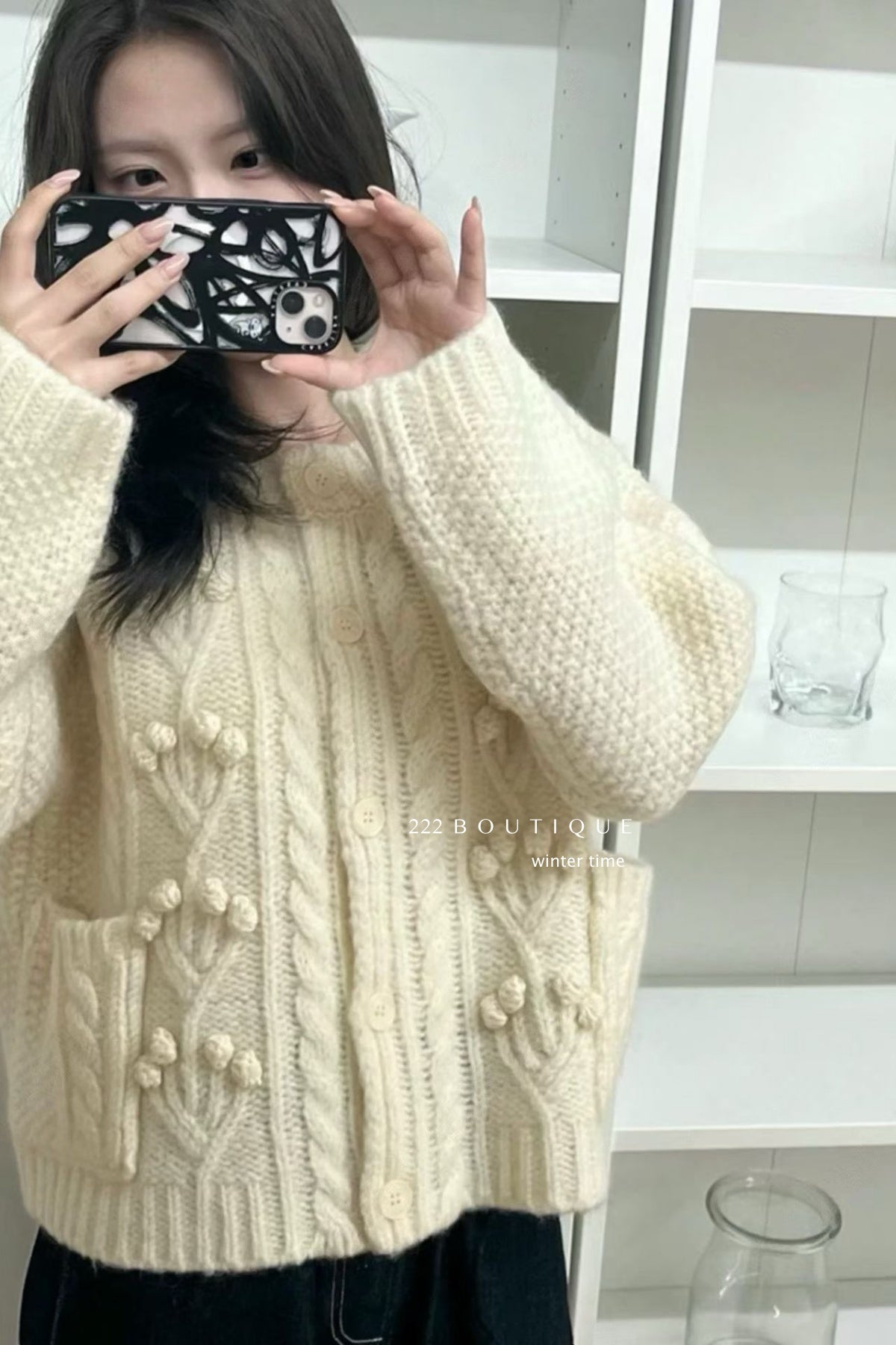 18a94 Thick knit floral cardigan