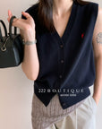 20a34 V-neck wool vest