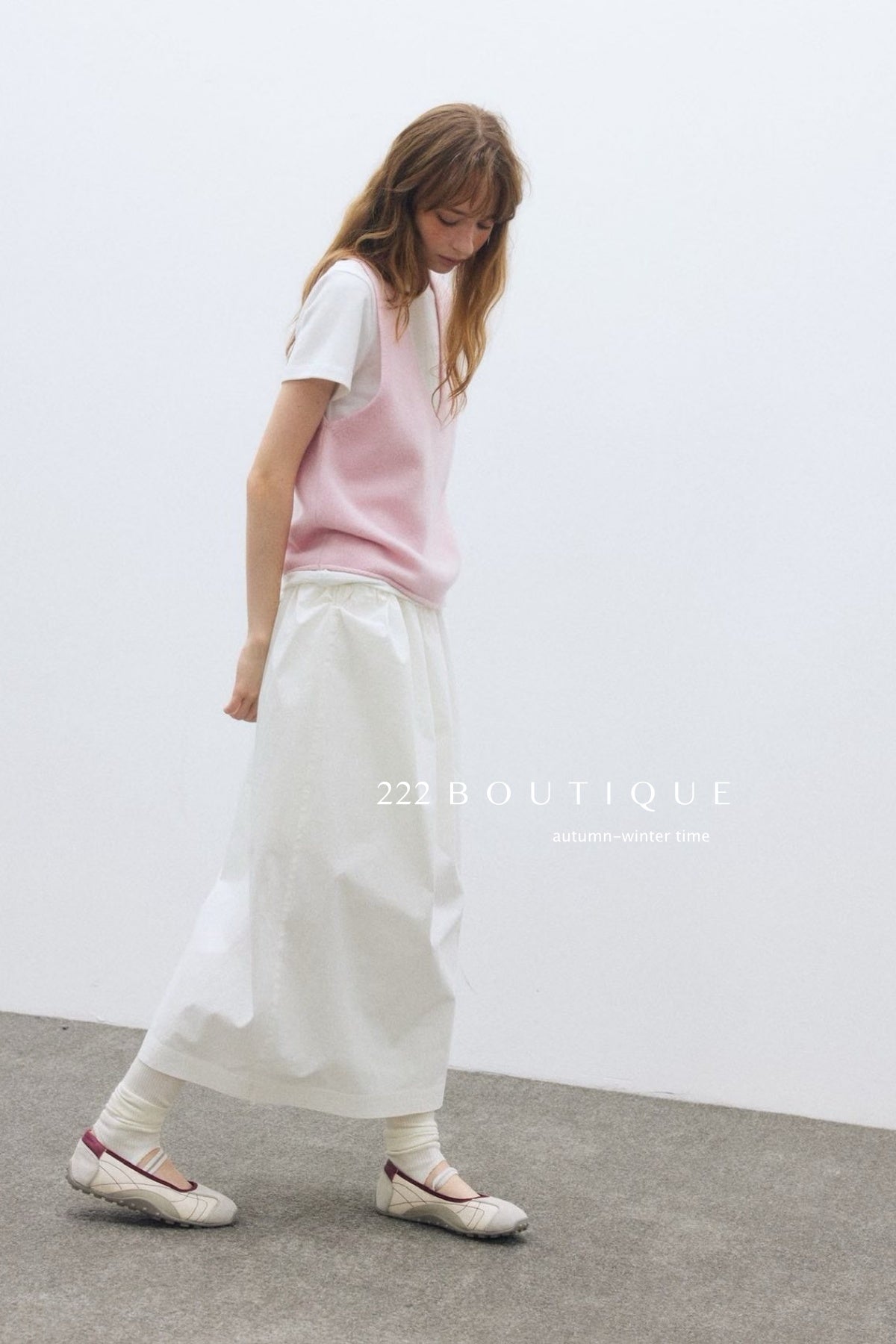 18a47 V-neck cashmere vest