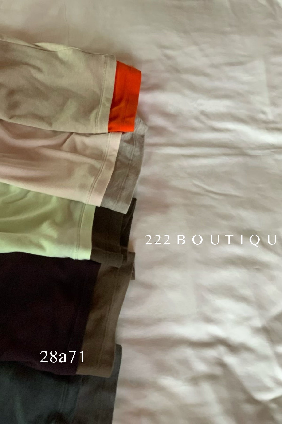 28a71 - CONTRAST KNIT CAMI
