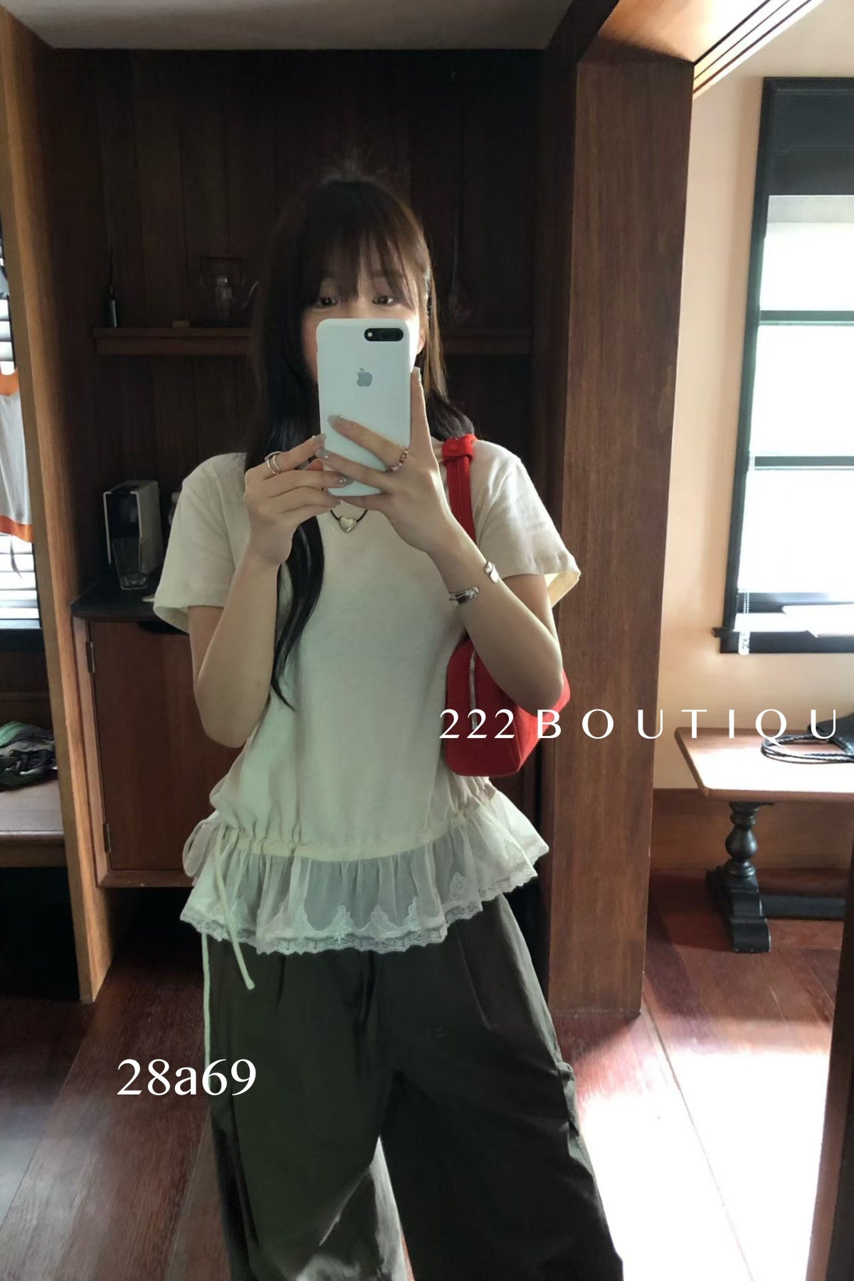 28a69 - RUFFLE HEM TOP