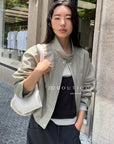 18a44 Leather bomber jacket