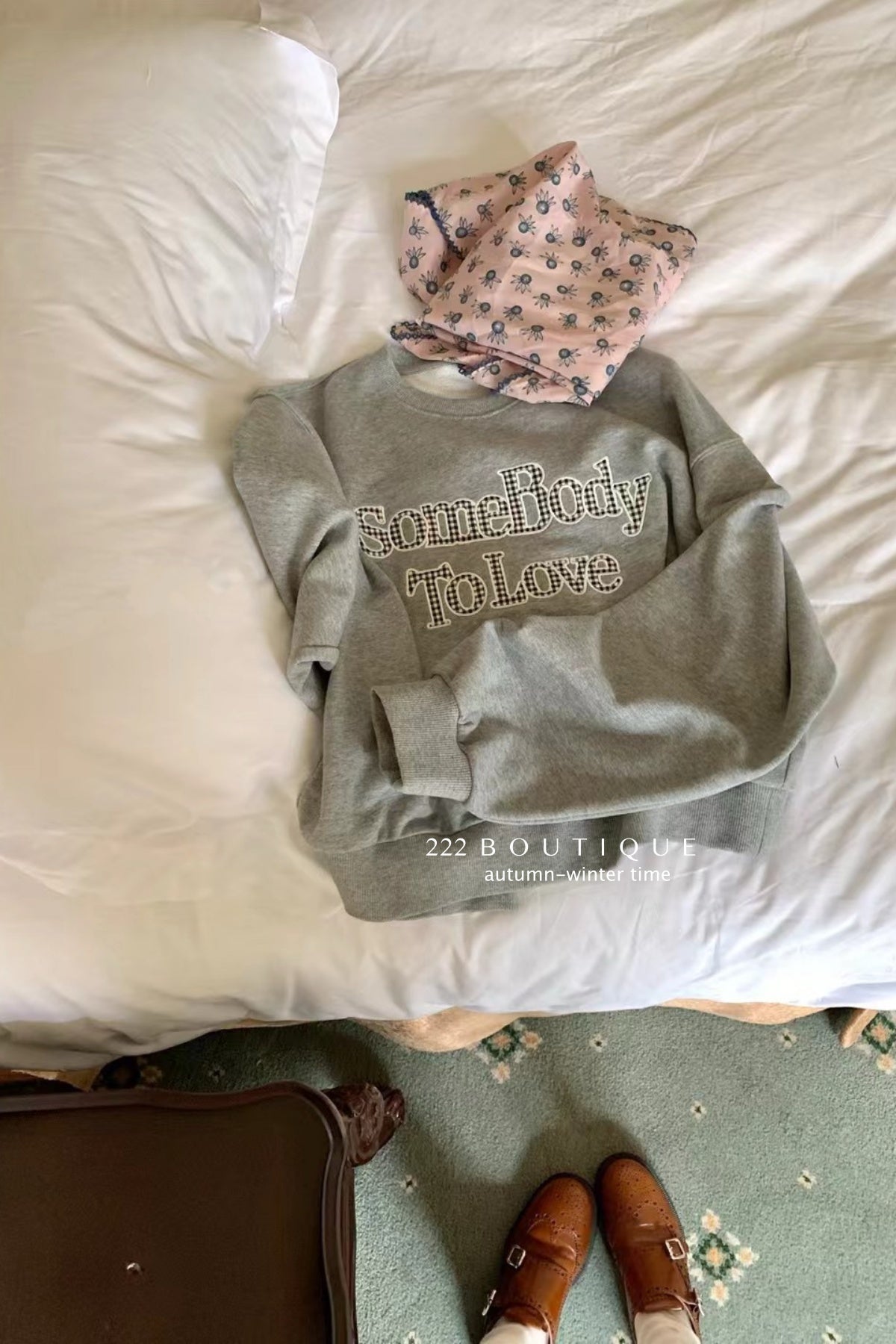 17a87 Basic Letter-Print Sweater