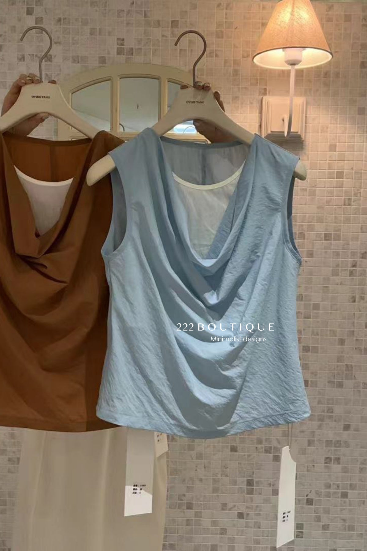 15a71 Draped-neck sleeveless top – soft texture, clean drape