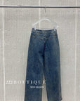 straight jeans