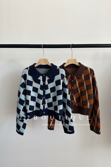 Polo style sweater