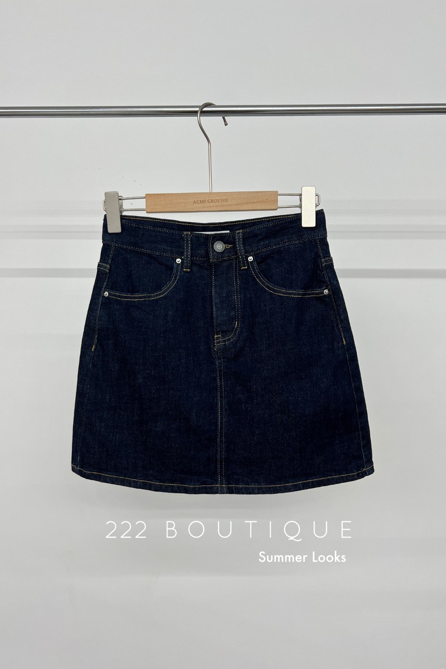 Mini jeans skirt