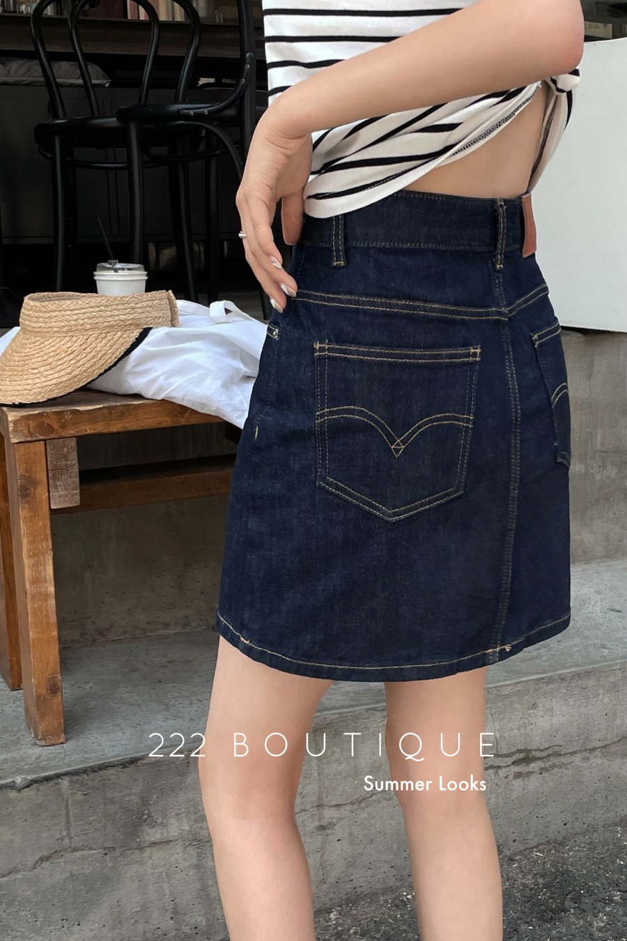 Mini jeans skirt