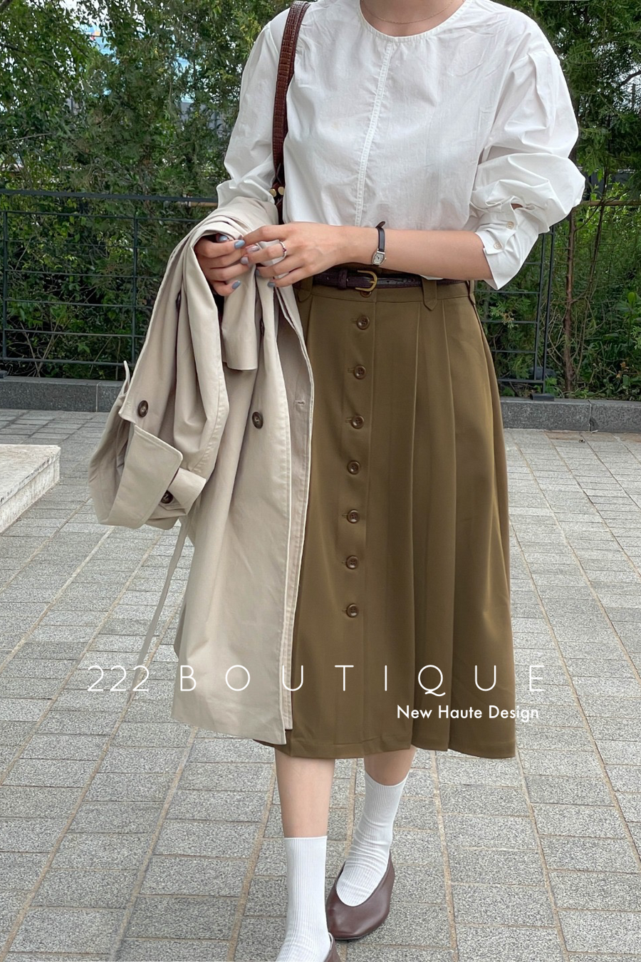 Fluid midi skirt