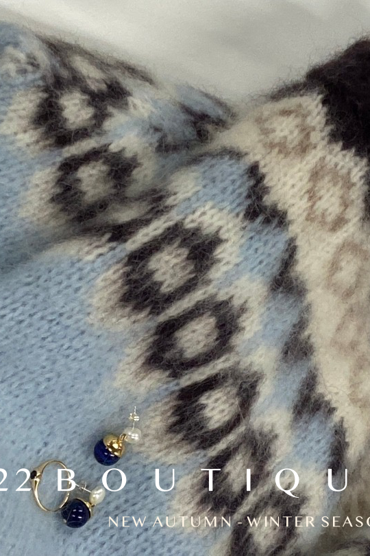 Oversize printed sweater