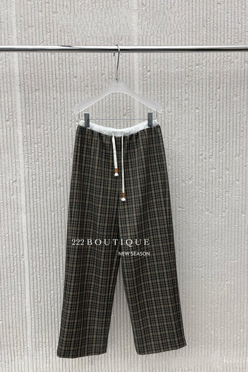 plaid pants