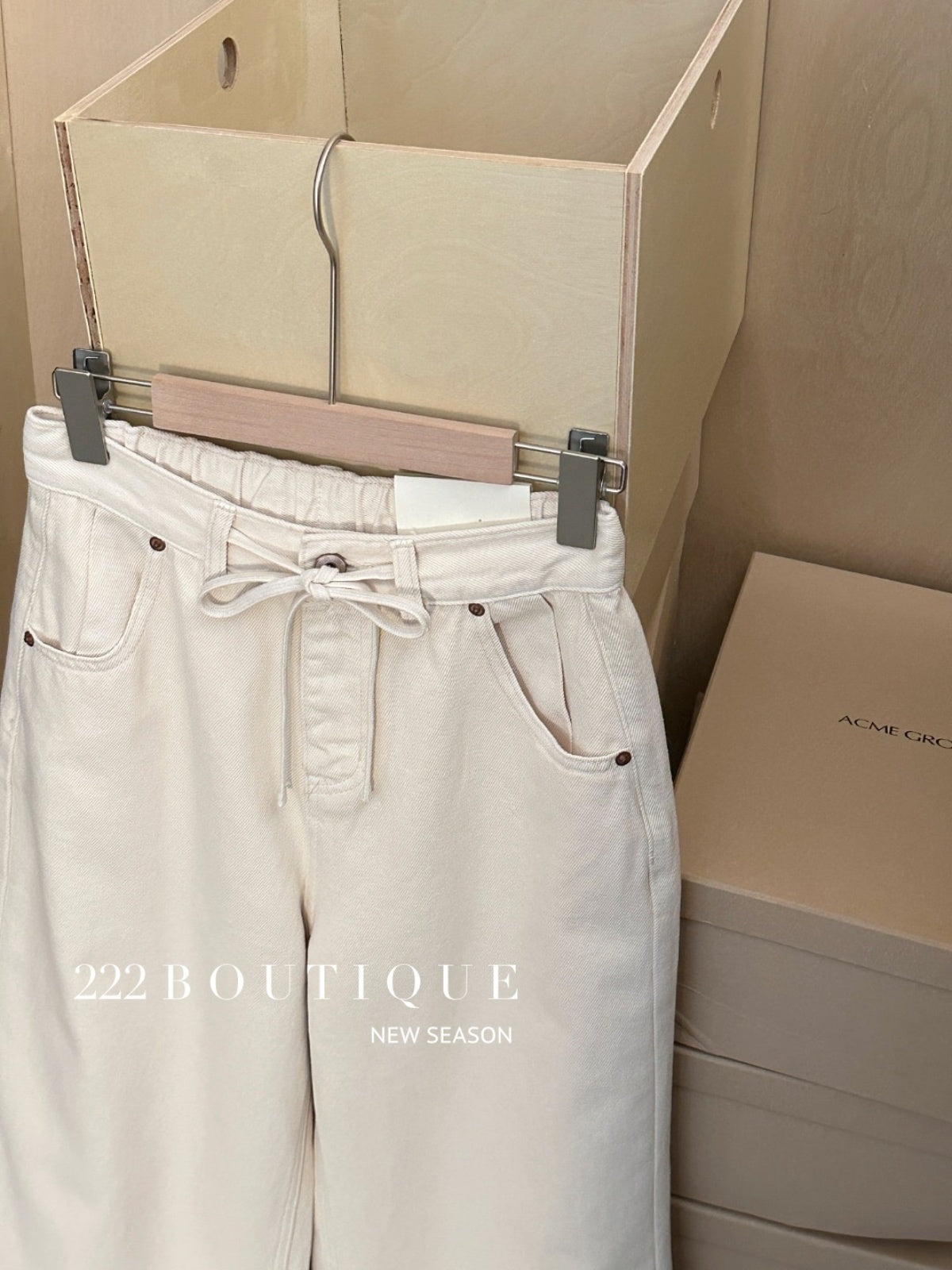straight jeans